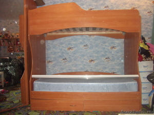 Двухэтажная кровать с ящичками для белья - Изображение #1, Объявление #485307
